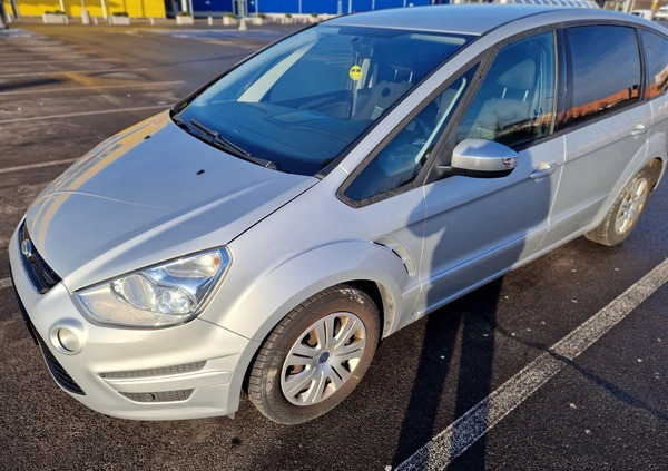 Ford S-Max cena 24000 przebieg: 229700, rok produkcji 2010 z Gdańsk małe 56